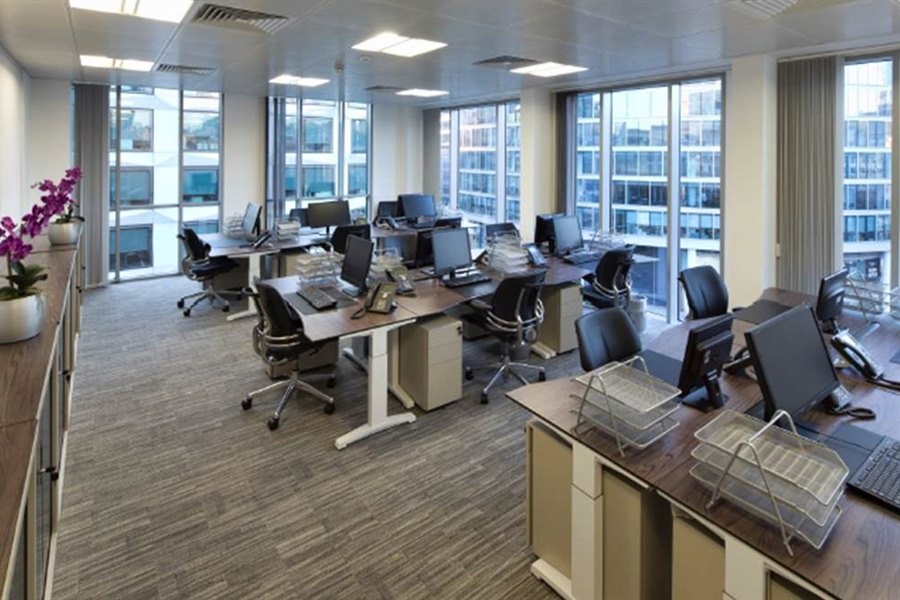 Serviced Office Space - Coleman Street, London - Internal Office View image