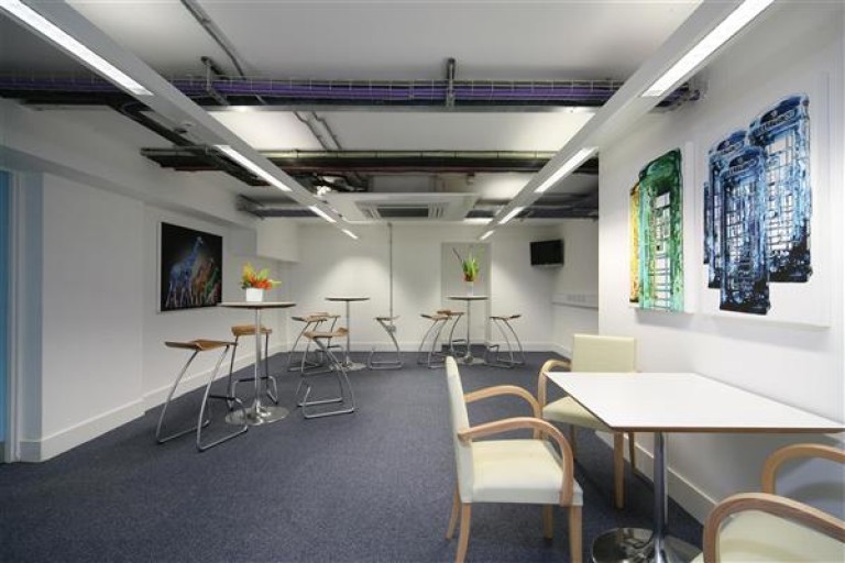 Conventional Office Space To-Let - Charlotte Street - Noho, London