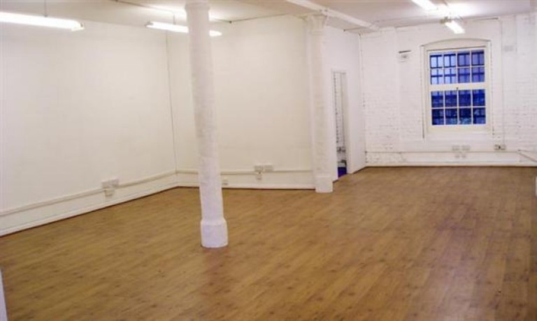 Office Space To Rent - Ilford, London